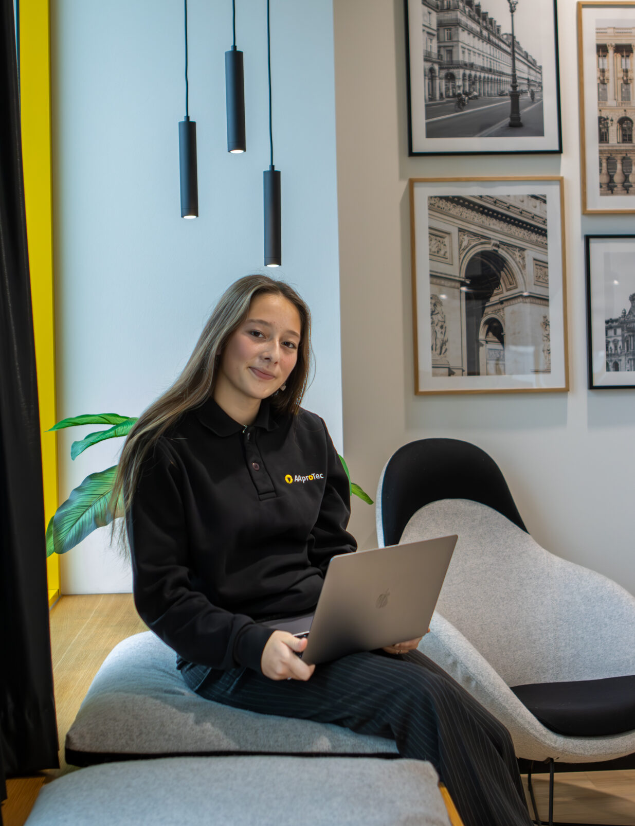 <i>Opkomende Fan-Maker</i>