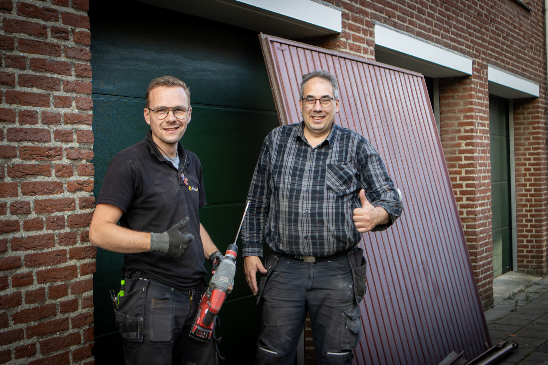 <i>Opent deuren naar zekerheid</i>